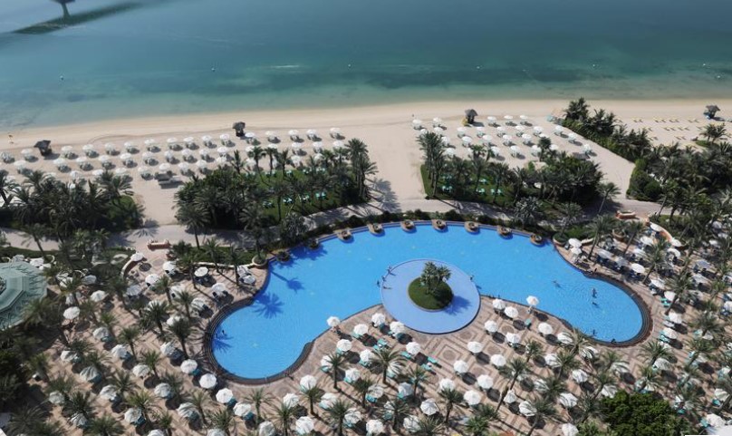 Emiratele Arabe Unite atrag miliarde de companii pentru a urca în clasamentul paradisurilor fiscale