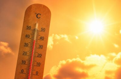 Canicula poate suprasolicita inima, iar decesele cauzate de căldură au crescut cu peste 50% în 20 de ani