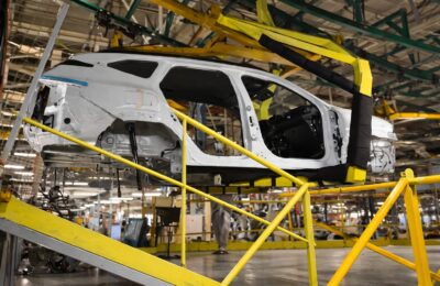 Industria auto din România a pierdut 18.100 de angajați în 16 luni și a ajuns la minimul din 2012