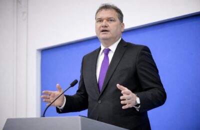 Ministerul Sănătății propune deblocarea a 7.805,5 posturi pentru spitale și ambulanță