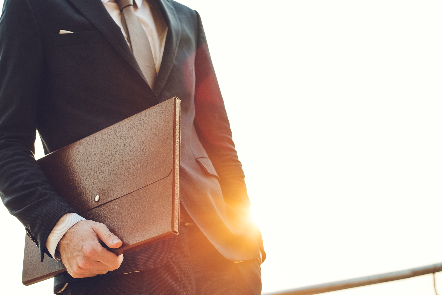 De ce să alegi un avocat local? Avantajele colaborării cu un profesionist din zona ta