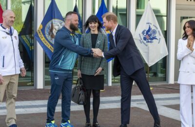 Harry și Meghan, vizită-surpriză în Iordania pe fondul scandalului Prințului Andrew