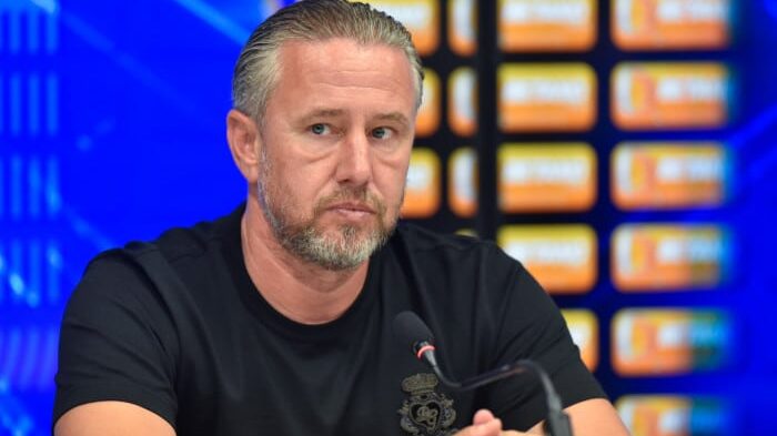 Laurențiu Reghecampf