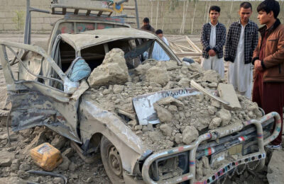 Pakistan bombardează Afganistanul – 7 tabere distruse, zeci de civili victime?