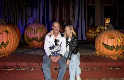 22 de ani de căsnicie la Hollywood? Secretul lui Sarah Michelle Gellar – 1 dormitor, 2 băi