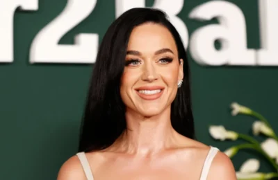 Katy Perry – Secretul Siluetei Dezvăluit! Antrenamente Dure pt. Balenciaga
