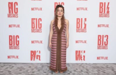 Rachel Sennott – Rochie cu paiete și decolteu spectaculos la premiera Big Mistakes