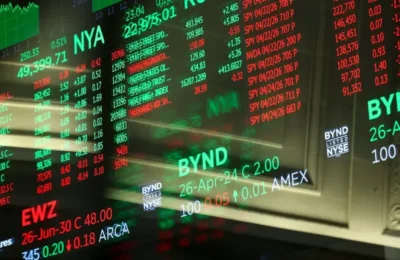 Petrol peste 100$: Iranul capturează, bursele sfidează criza?
