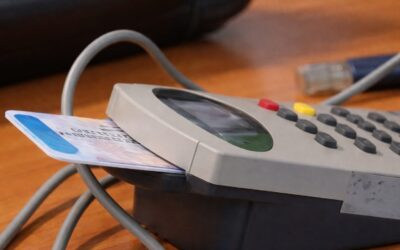 Buletinul electronic va putea fi folosit la medic și la farmacie de la 1 septembrie